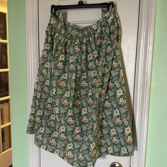 Mod Cloth More Than Charming Green Floral Midi Skirt Mother Nature Cotton 1X - Picture 4 of 8